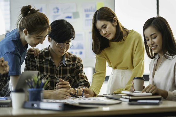 Designing your dream box: crafting a personalized oasis